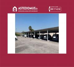 Tre posti auto