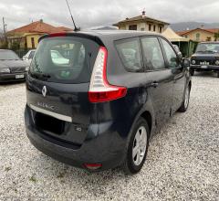 Auto - Renault scÃ©nic 1.5 dci 110 cv attractive