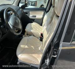 Auto - Citroen c3 1.1 airdream gold by pinko