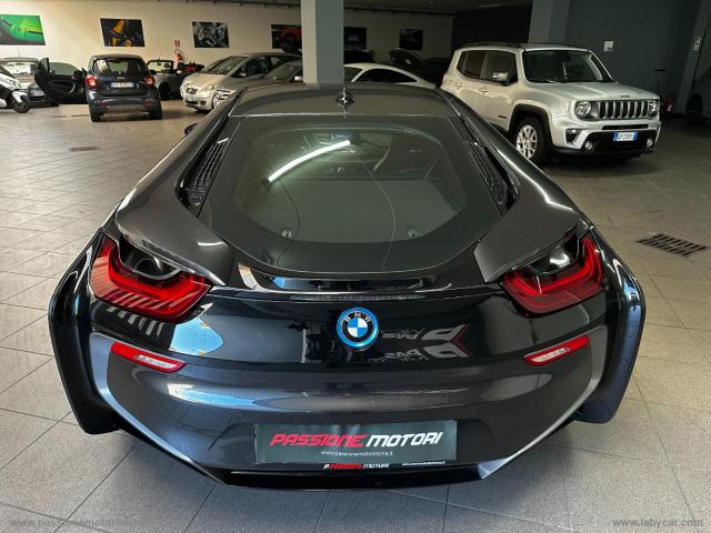 Auto - Bmw i8