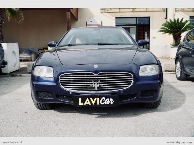 Auto - Maserati quattroporte 4.2 v8