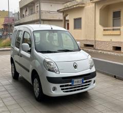 Auto - Renault kangoo 1.5 dci 85 cv 5p. dynamique trasporto disabili 4+1