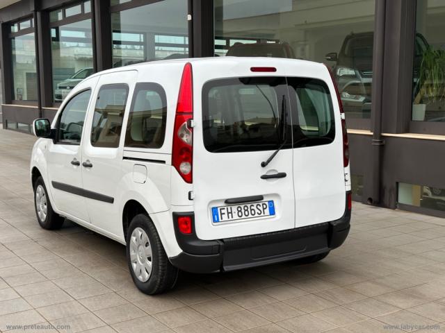 Auto - Renault kangoo 1.5 dci 85 cv 5p. dynamique trasporto disabili 4+1