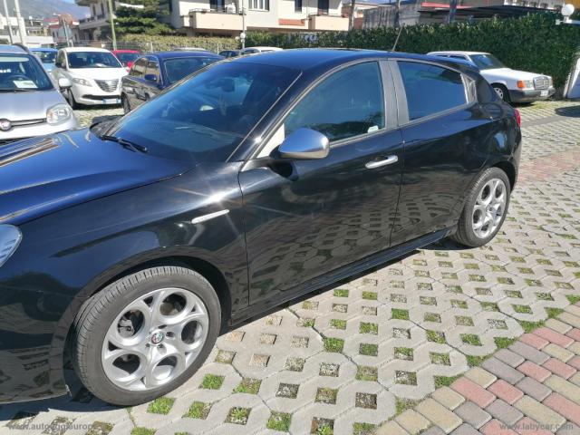 Auto - Alfa romeo giulietta 1.4 turbo 120 cv gpl sport