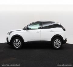 Auto - Peugeot 3008 bluehdi 120 s&s business navi led sensori telecamera