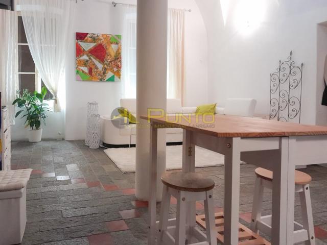 Case - Sanremo delizioso open space in tipica casa ligure