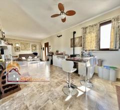 Appartamenti in Vendita - Villa in vendita a siracusa tremmilia