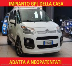 Auto - Citroen c3 picasso 1.4 vti 95 gpl seduction