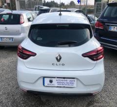 Auto - Renault clio blue dci 8v 85 cv 5p. zen