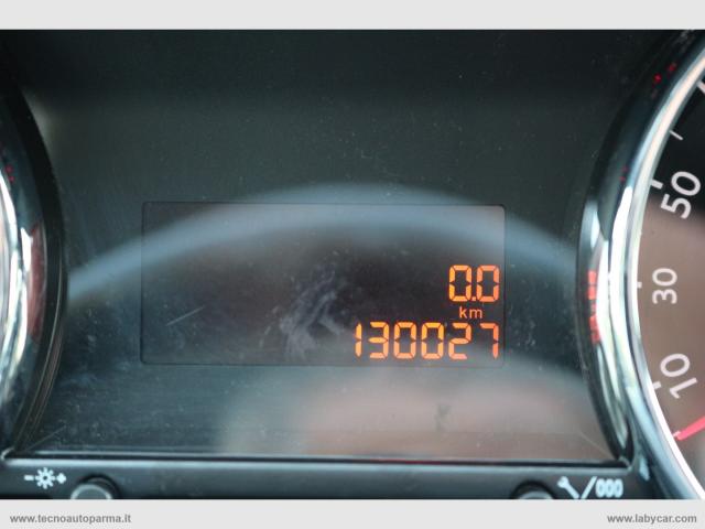 Auto - Peugeot 3008 1.6 hdi 115 cv business