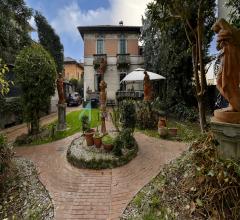 Villa d'epoca indipendente