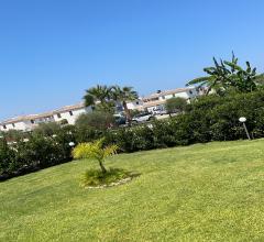 Case - Campofelice di roccella/villaggio mareluna - villa con spazi esterni.