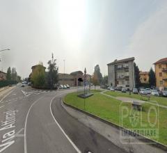 Case - Palazzolo sull'oglio (bs) - ex supermercato di 3150 qm lordi con ampi parcheggi di pertinenza, magaz