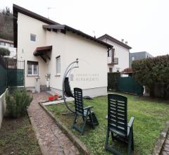 Villa singola in affitto a calolziocorte