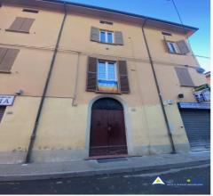 Case - Appartamento al p.2 in via dei mille n.21, castelfranco emilia