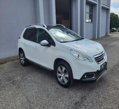 Auto - Peugeot 2008 bluehdi 120 s&s allure