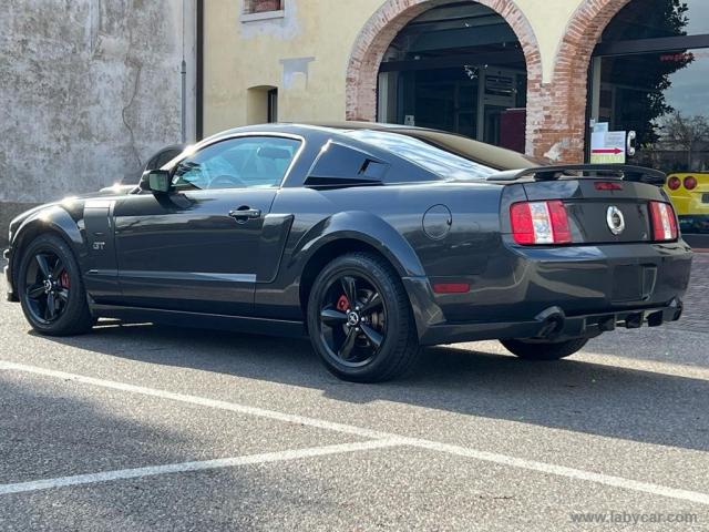 Auto - Ford mustang 4.6 v8 gt coupe' manuale