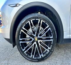 Auto - Porsche cayenne 3.0 diesel