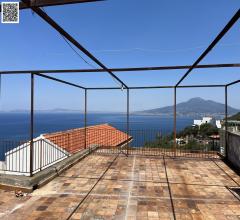 Vendita villa 188 mq - panoramica vista mare - semi indipendente -vico equense località pietrapiana