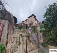 Carini: villa unifamiliare su 2 livelli con terrazzo