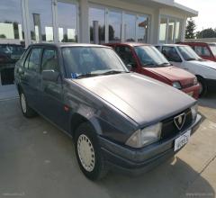 Auto - Alfa romeo 75 1.6