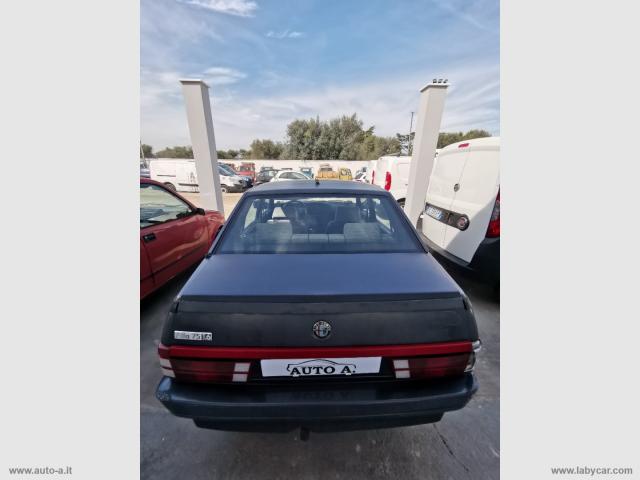 Auto - Alfa romeo 75 1.6