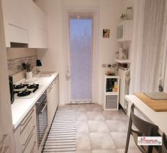 Trilocale con terrazzo a cornaredo