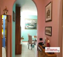 Trilocale arredato con box a vittuone