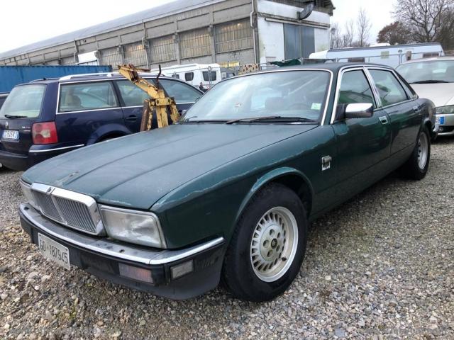 Auto - Jaguar jhalh4 sovereign
