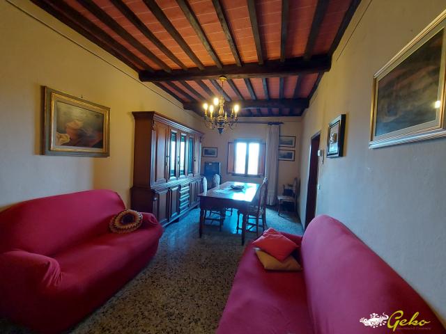 Appartamenti in Vendita - Appartamento con vista panoramica 132 mq  in palazzo storico medievale