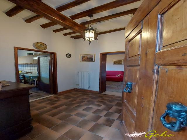 Appartamenti in Vendita - Appartamento con vista panoramica 132 mq  in palazzo storico medievale