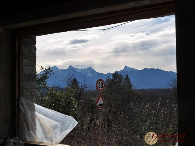 Appartamenti in Vendita - A406 villino indipendente da ultimare