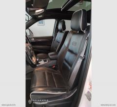 Auto - Jeep gr. cherokee 3.0 v6 crd 250 mjt ii overl