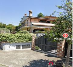 Appartamenti in Vendita - Villa bifamiliare via del ninfeo n° 5 tivoli