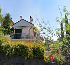 Appartamenti in Vendita - Villa bifamiliare via del ninfeo n° 5 tivoli