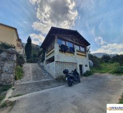 Case - Monreale : villetta unifamiliare con spazio esterno