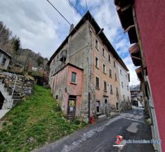 Case - Vione stadolina vendesi casa da ristrutturare