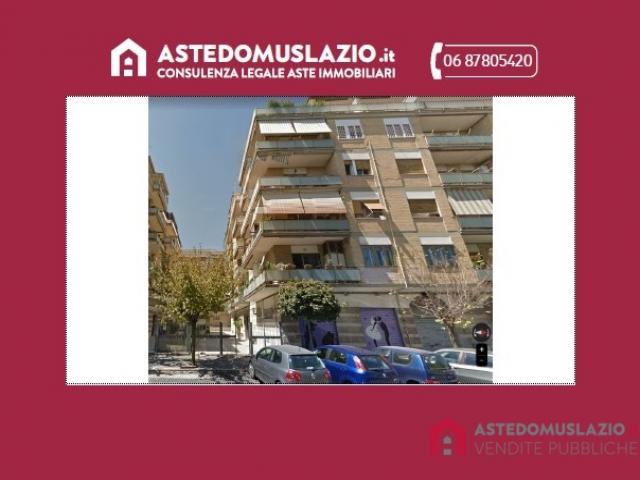 Appartamento viale giovanni battista valente n° 143 roma