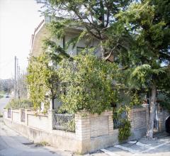 Appartamenti in Vendita - Casa indipendente in vendita a silvi contrada forchetta