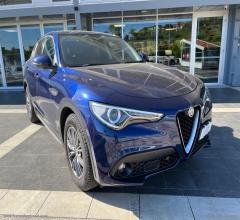 Auto - Alfa romeo stelvio 2.2 t.diesel 180 cv at8 q4 super