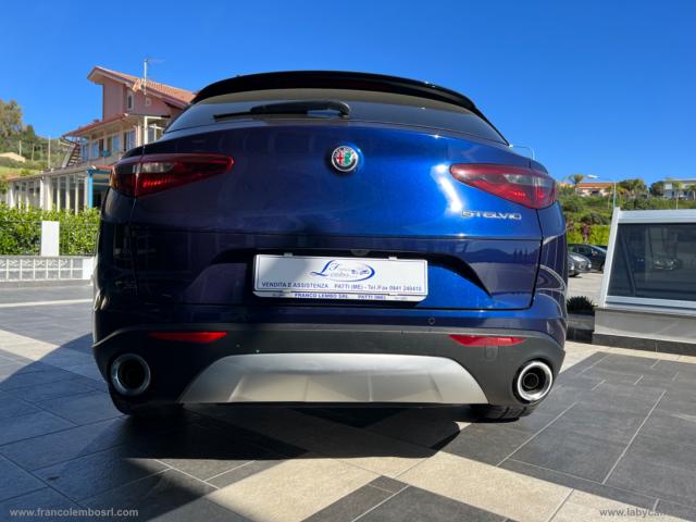 Auto - Alfa romeo stelvio 2.2 t.diesel 180 cv at8 q4 super