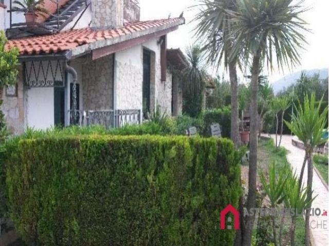 Case - Appartamento via pescinola n°6 formia  -  latina