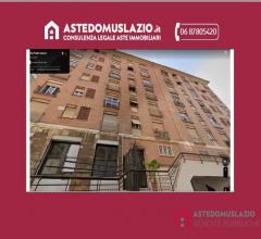 Case - Appartamento via publio valerio n° 18 roma
