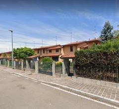 Villetta a schiera - via don egidio manera 19
