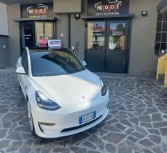 Tesla model 3 long range performance awd