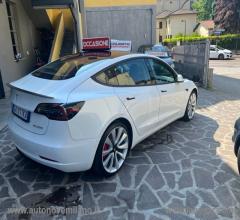 Auto - Tesla model 3 long range performance awd