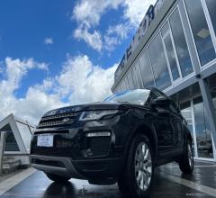 Auto - Land rover rr evoque 2.0 td4 150 cv 5p. bs ed. se