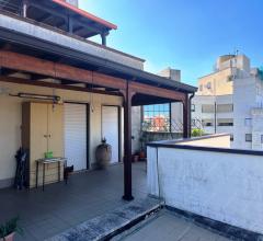 Appartamento con terrazzo e box auto