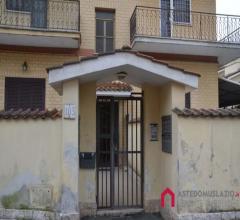 Case - Appartamento in via verginia tonelli 103 (rm)