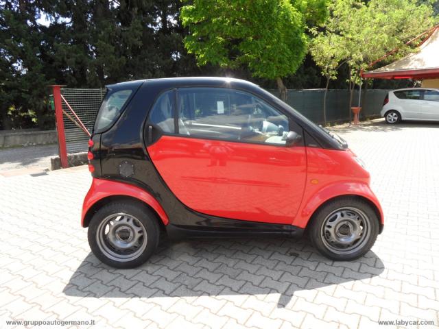 Auto - Smart fortwo 0.7 turbo basis passion